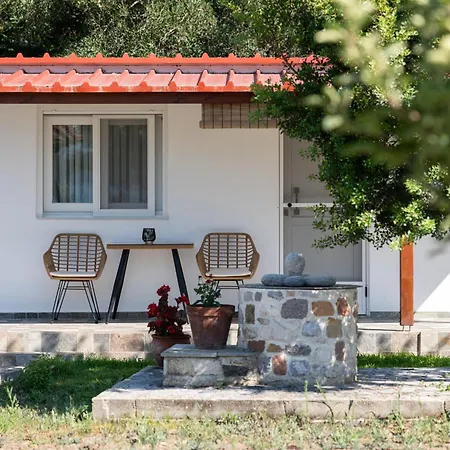 Holiday home Adam House-castle View Toroni