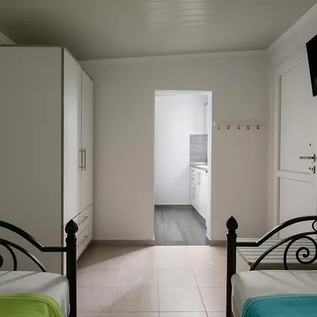 Holiday home Adam House-castle View Toroni