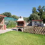 Adam House-castle View Toroni